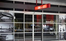 Ibis Sydney World Square